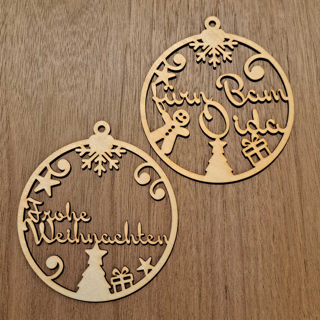 Christbaumkugel Name (personalisierbar) – Bild 2